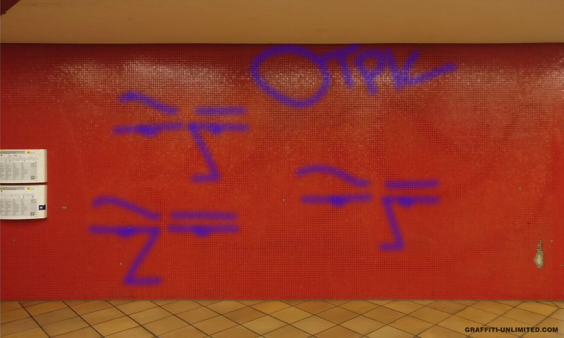 Bombing 1534738729819