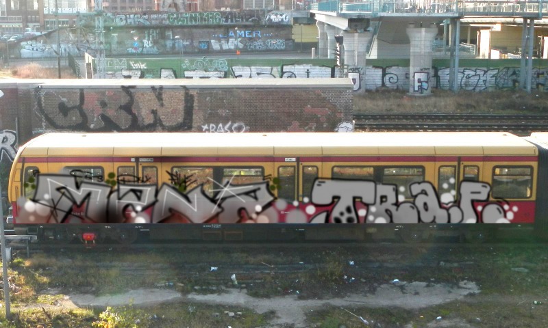 Bombing 1538468667576