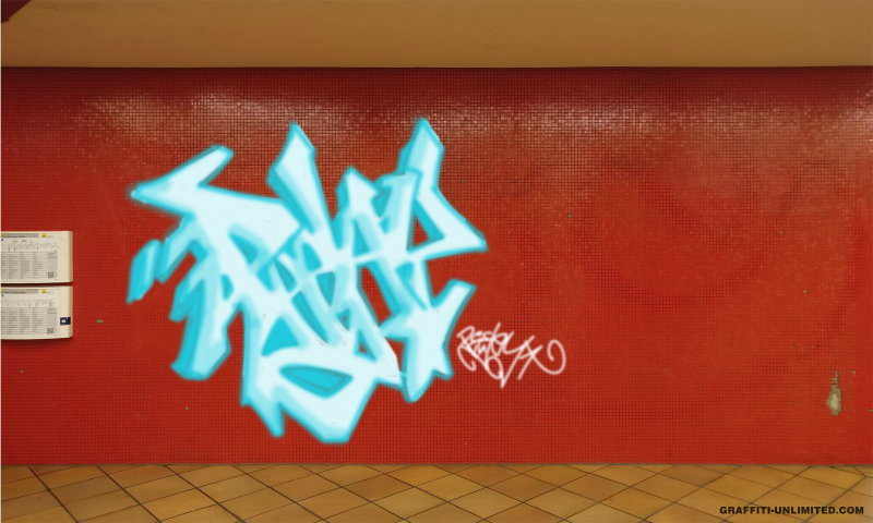 Bombing 1536754408961