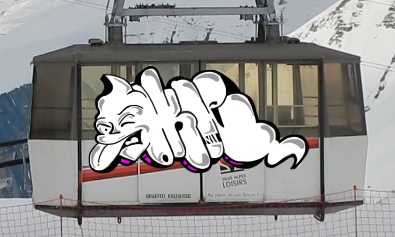 Bombing 1538343800366