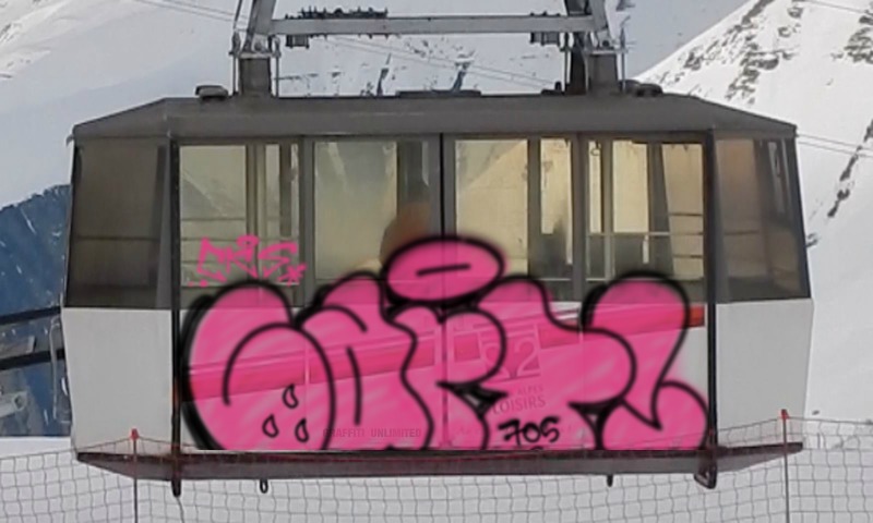 Bombing 1539623225808