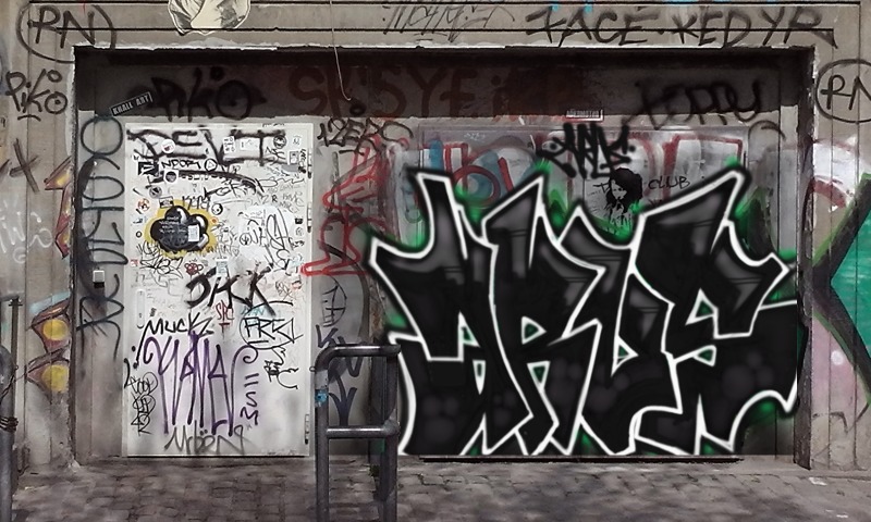 Bombing 1543275514336