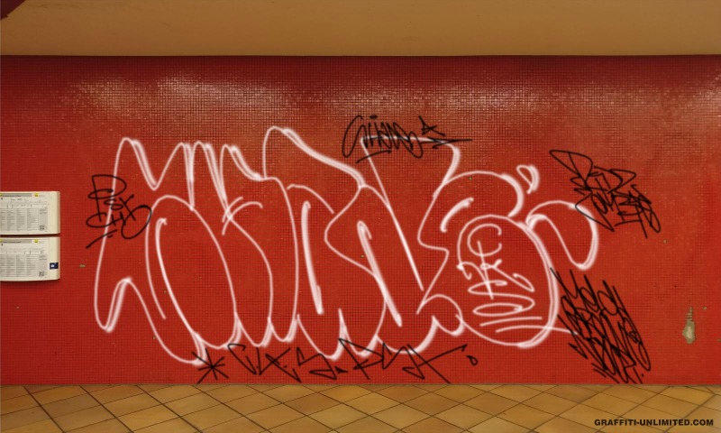 Bombing 1549046352087