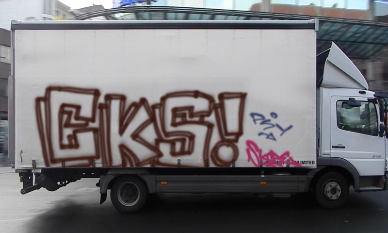 Bombing 1550873634990