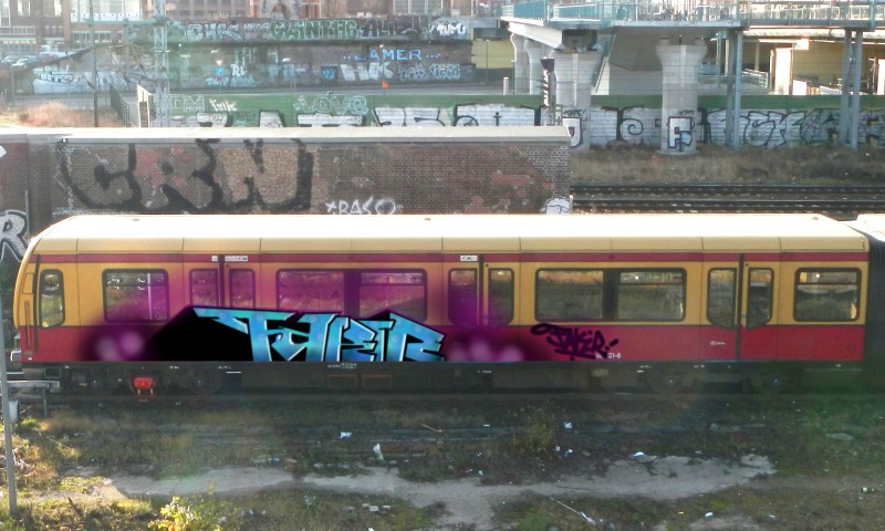 Bombing 1555272297124