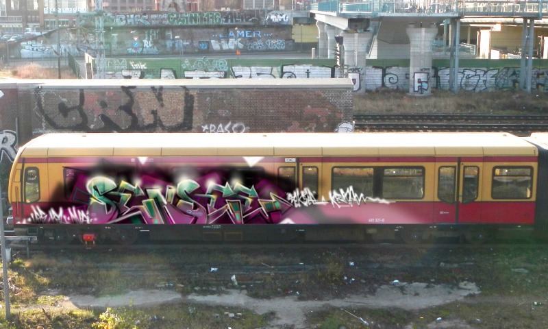 Bombing 1556262460031