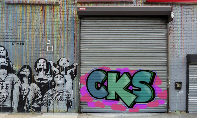 Bombing 1560080385378