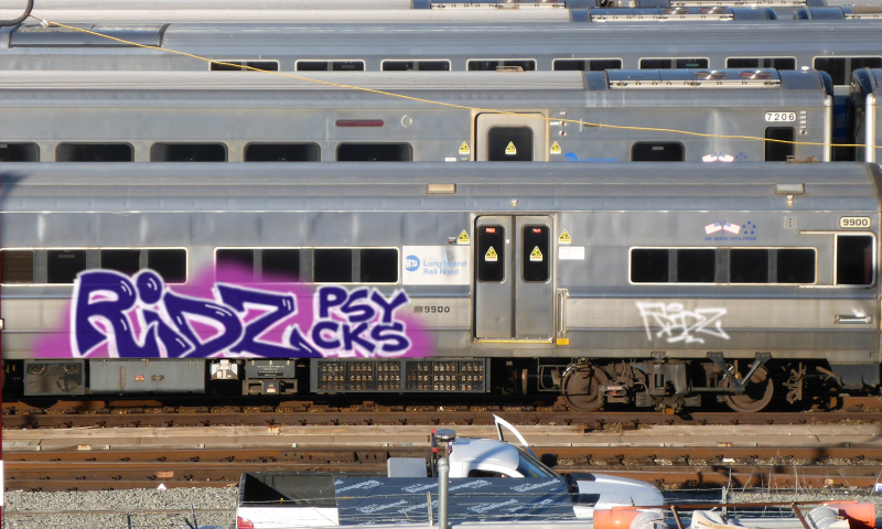 Bombing 1567106306633