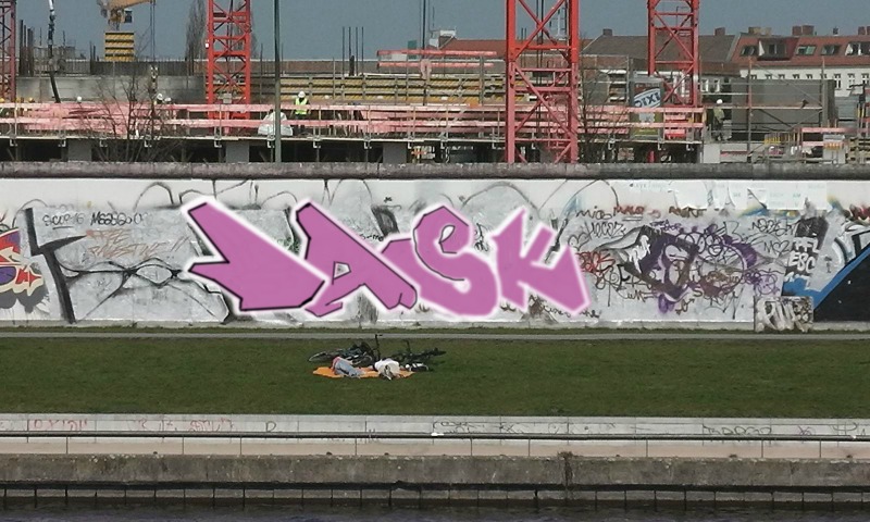 Bombing 1567520305562