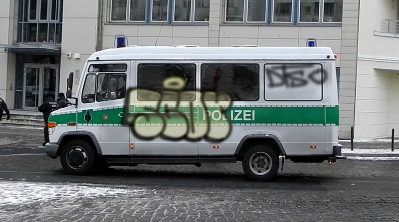 Bombing 1569813343357