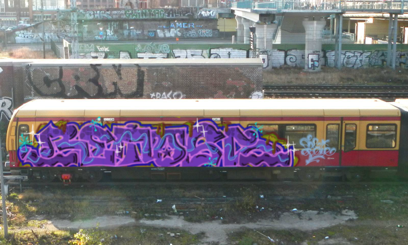 Bombing 1393125838000