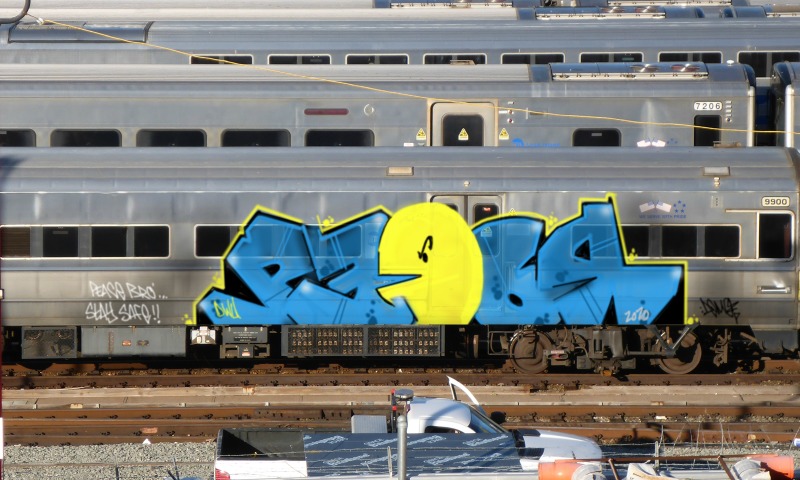 Bombing 1587003587574