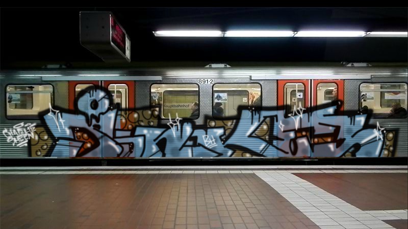 Bombing 1395510996675