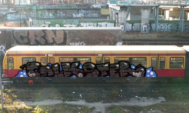 Bombing 1395864016899