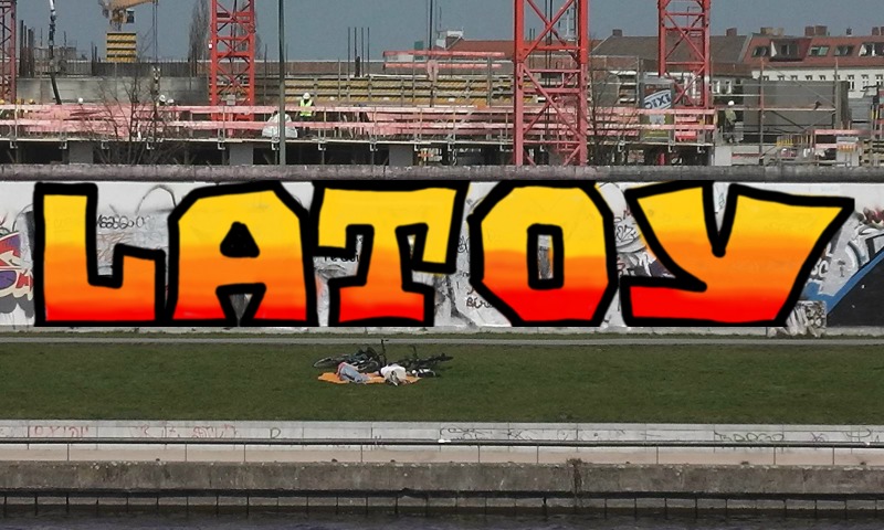 Bombing 1603887355105