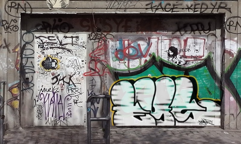 Bombing 1605981405134