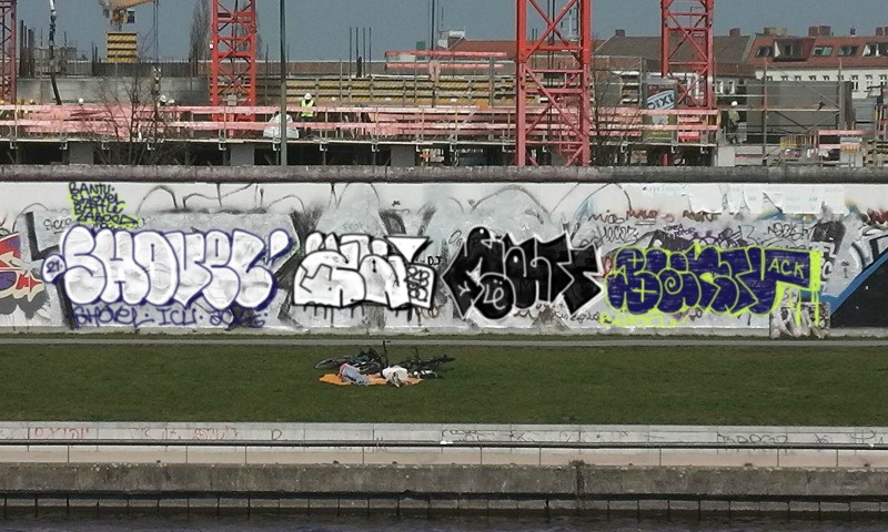 Bombing 1612294097379