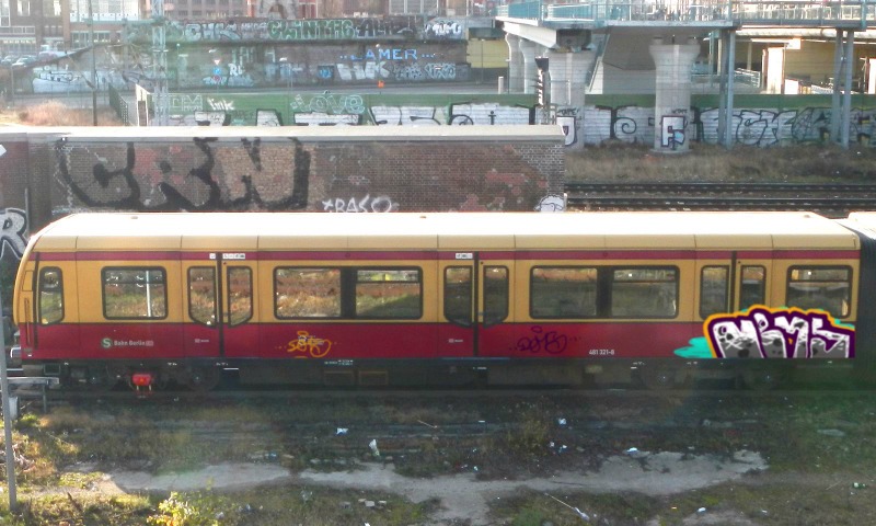 Bombing 1396975397519