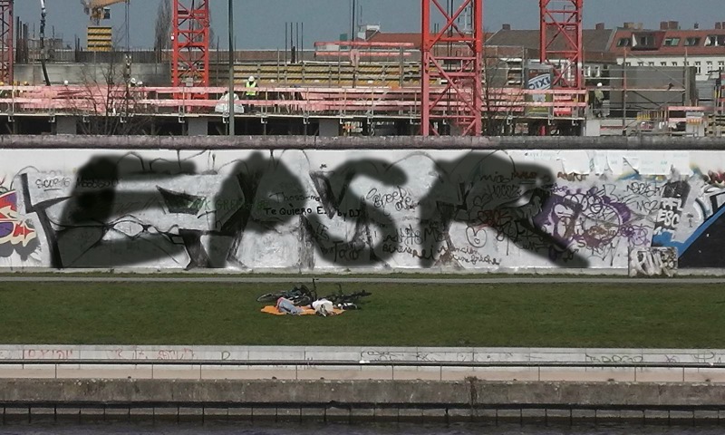 Bombing 1639177075528