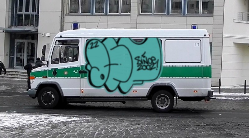 Bombing 1645509095916