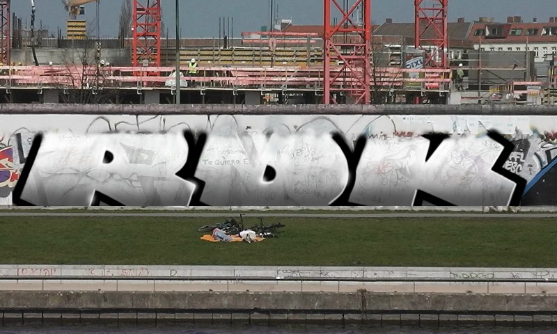 Bombing 1660999107928