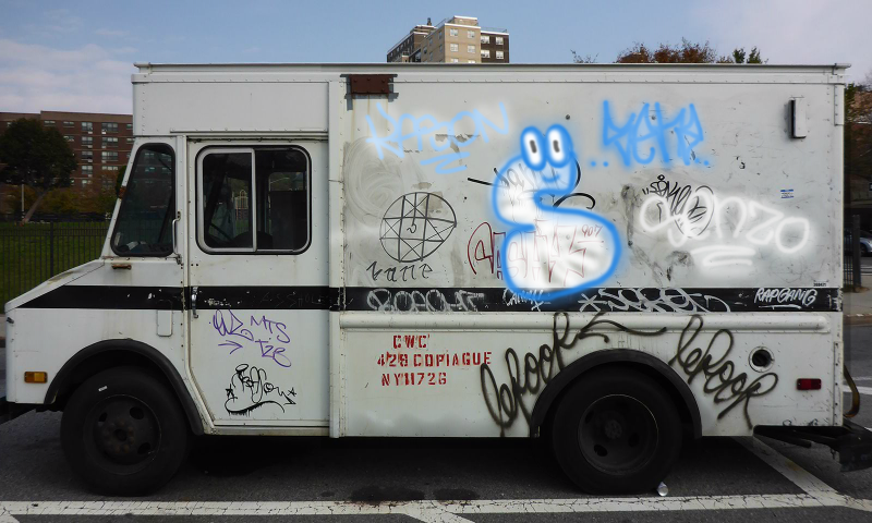 Bombing 1667049106162