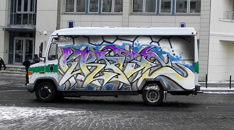 Bombing 1673063739626