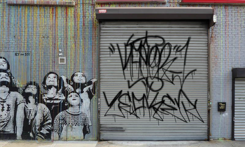 Bombing 1685050969743