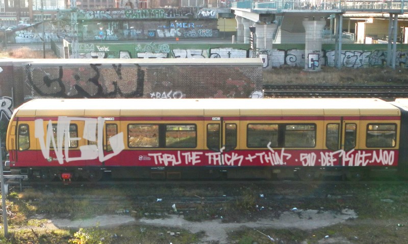 Bombing 1401815938432