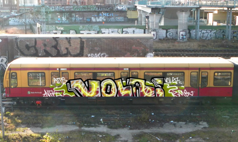 Bombing 1688591981419