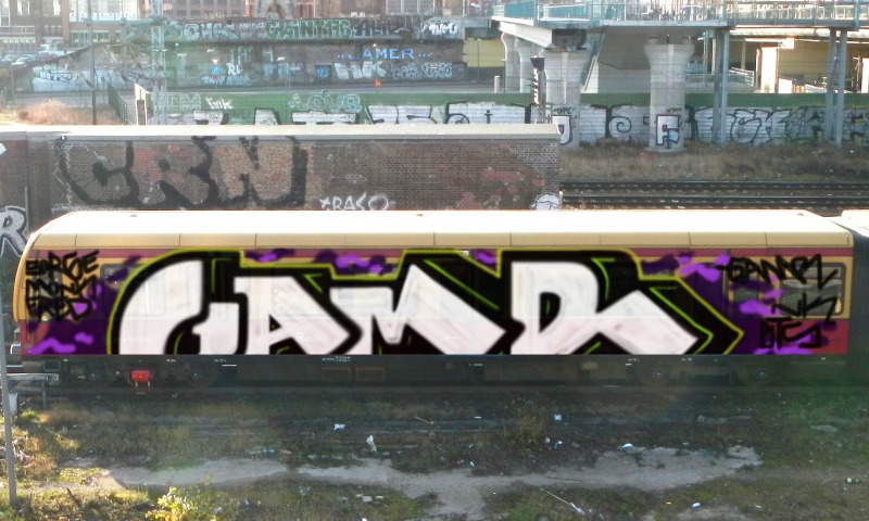 Bombing 1402396836359