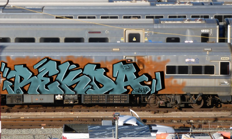 Bombing 1700438255787