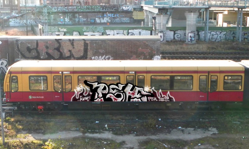 Bombing 1702142752951