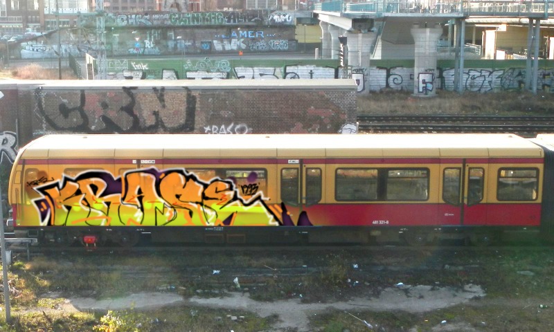 Bombing 1703927884313