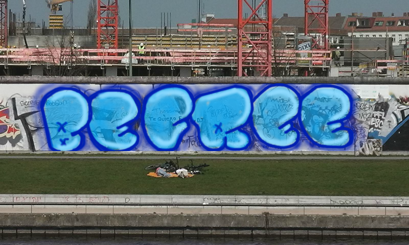 Bombing 1711464841302