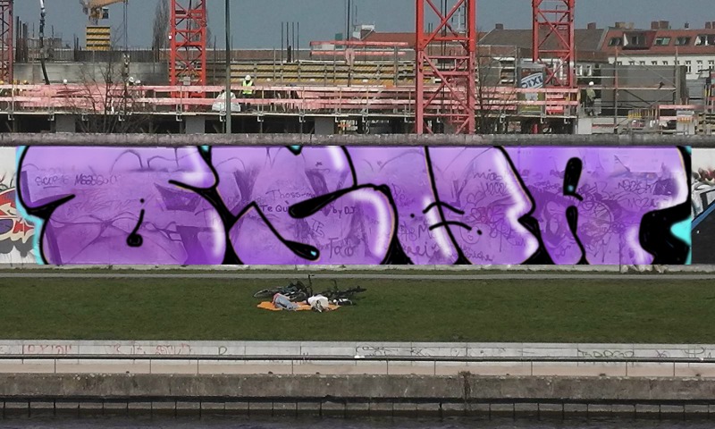 Bombing 1712690263411