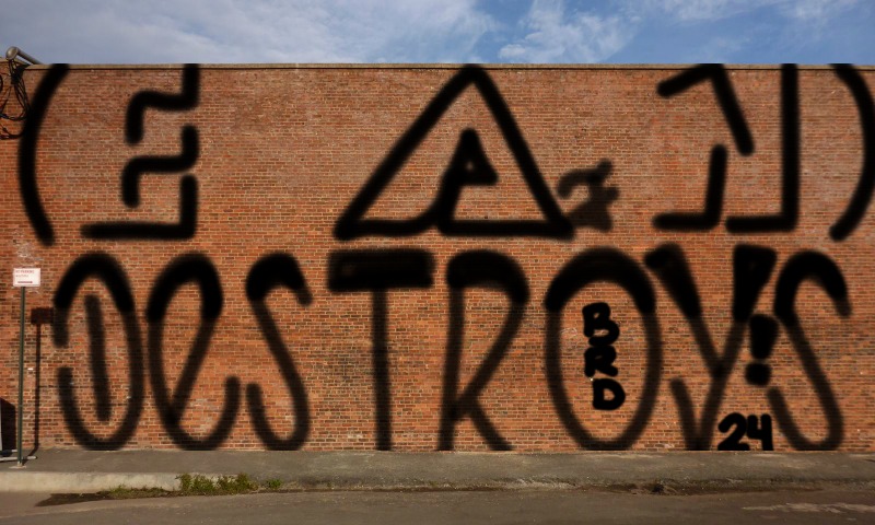 Bombing 1720218804569