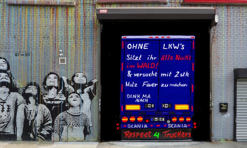 Bombing 1720392592639