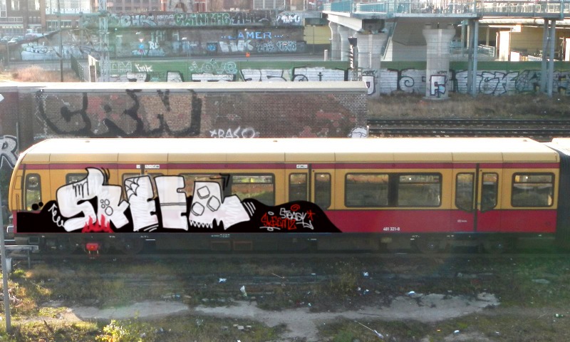 Bombing 1727910433158