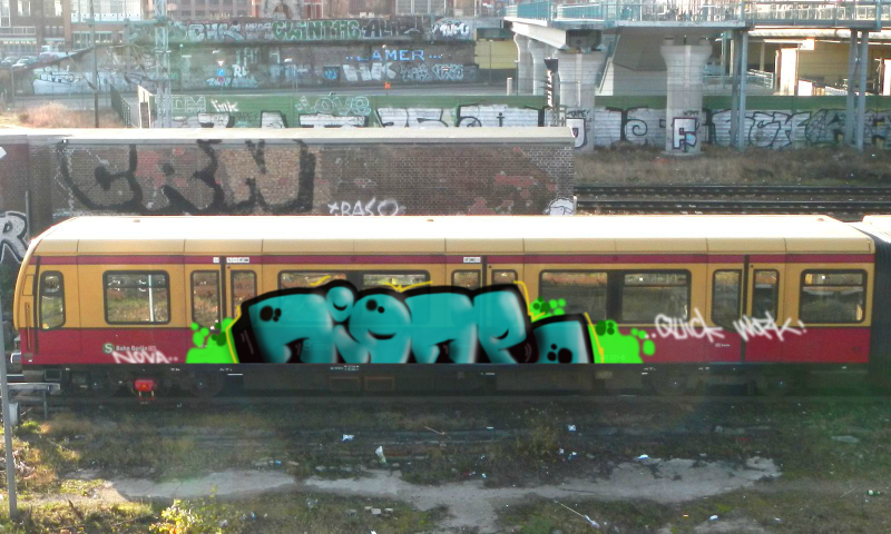 Bombing 1404001438361