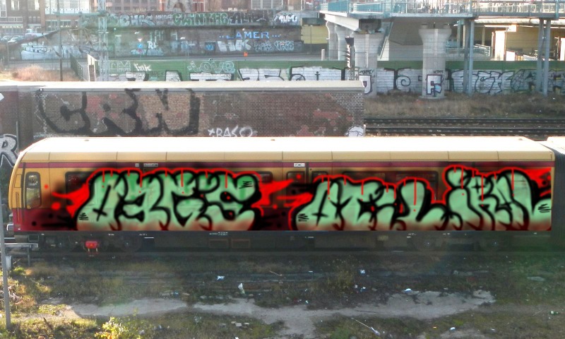 Bombing 1743379111735