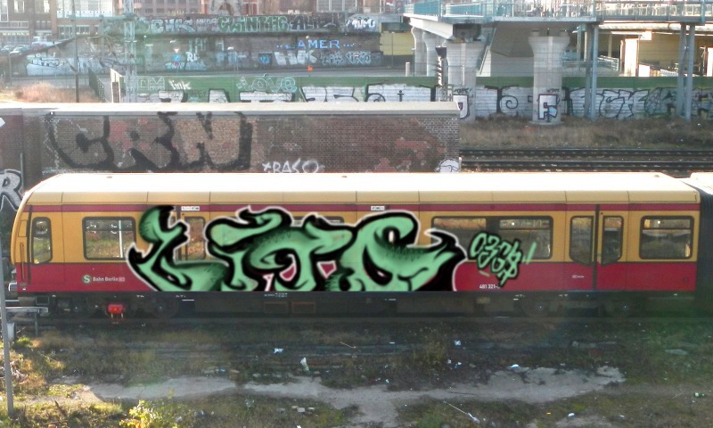 Bombing 1743547402445