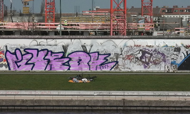 Bombing 1753853608020