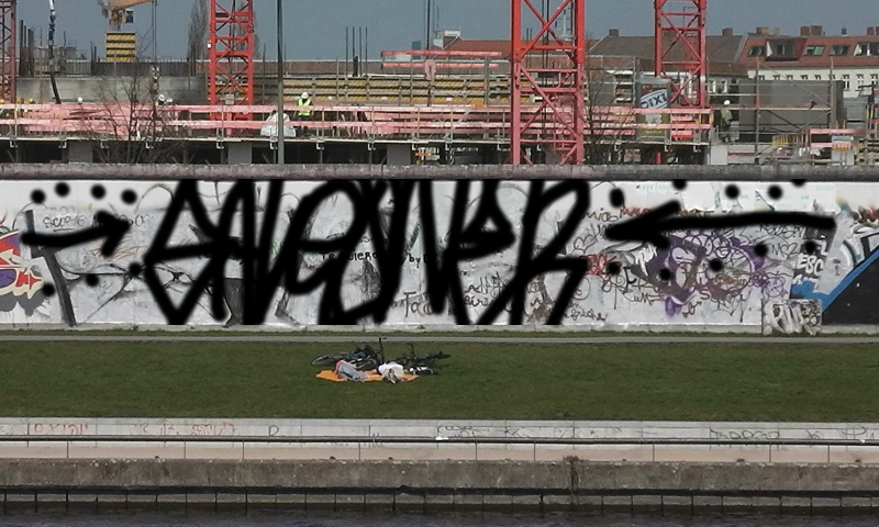 Bombing 1407016984777