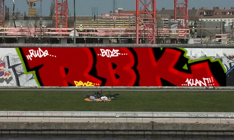 Bombing 1410905220608