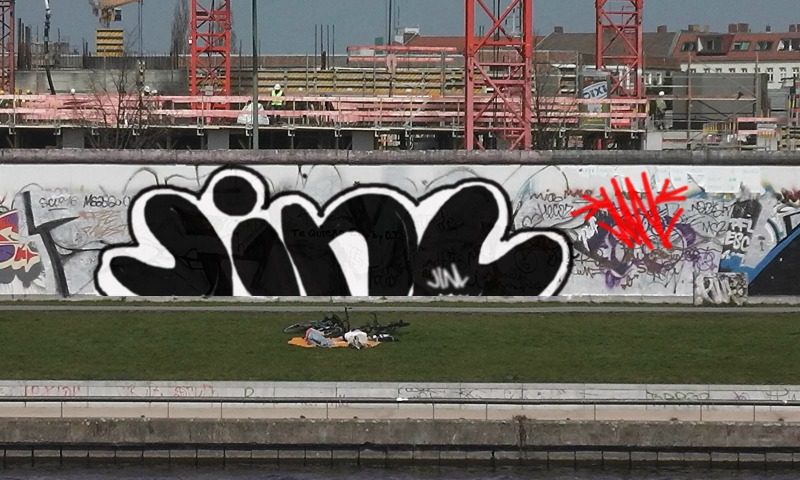 Bombing 1420485031572