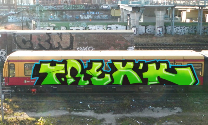 Bombing 1439306308770