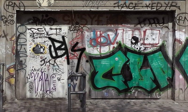 Bombing 1439965086445