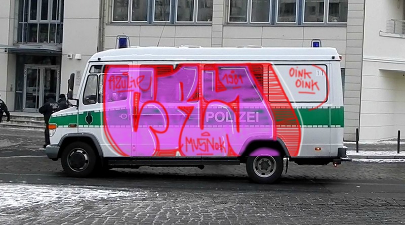 Bombing 1443723637334