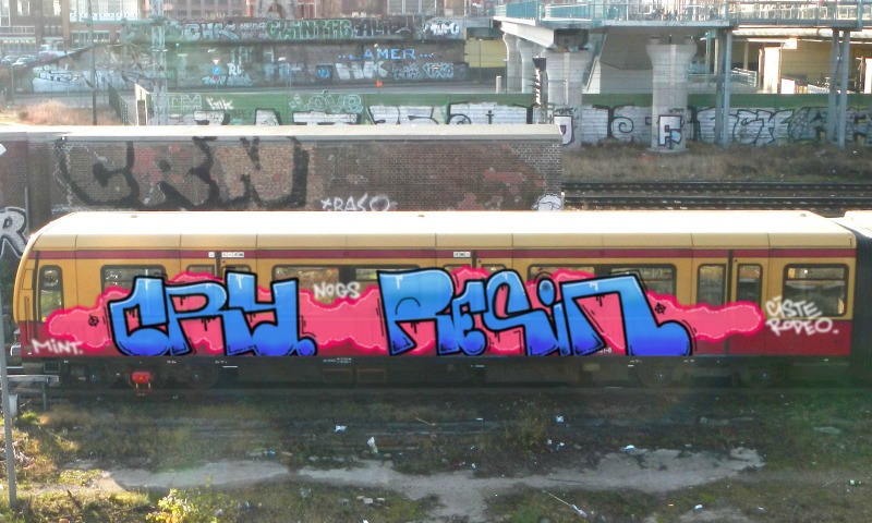 Bombing 1444917611541